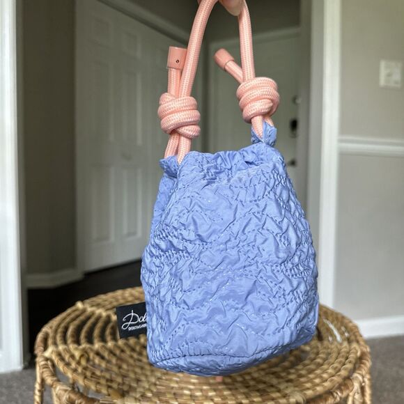 Dolce Dolce and Gabbana Mini Bucket Bag New No Tag - Picture 2 of 8